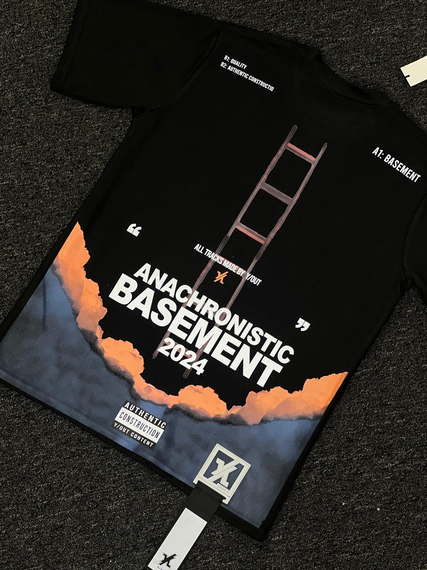 CAMISETA Y/OUT ESCALERA