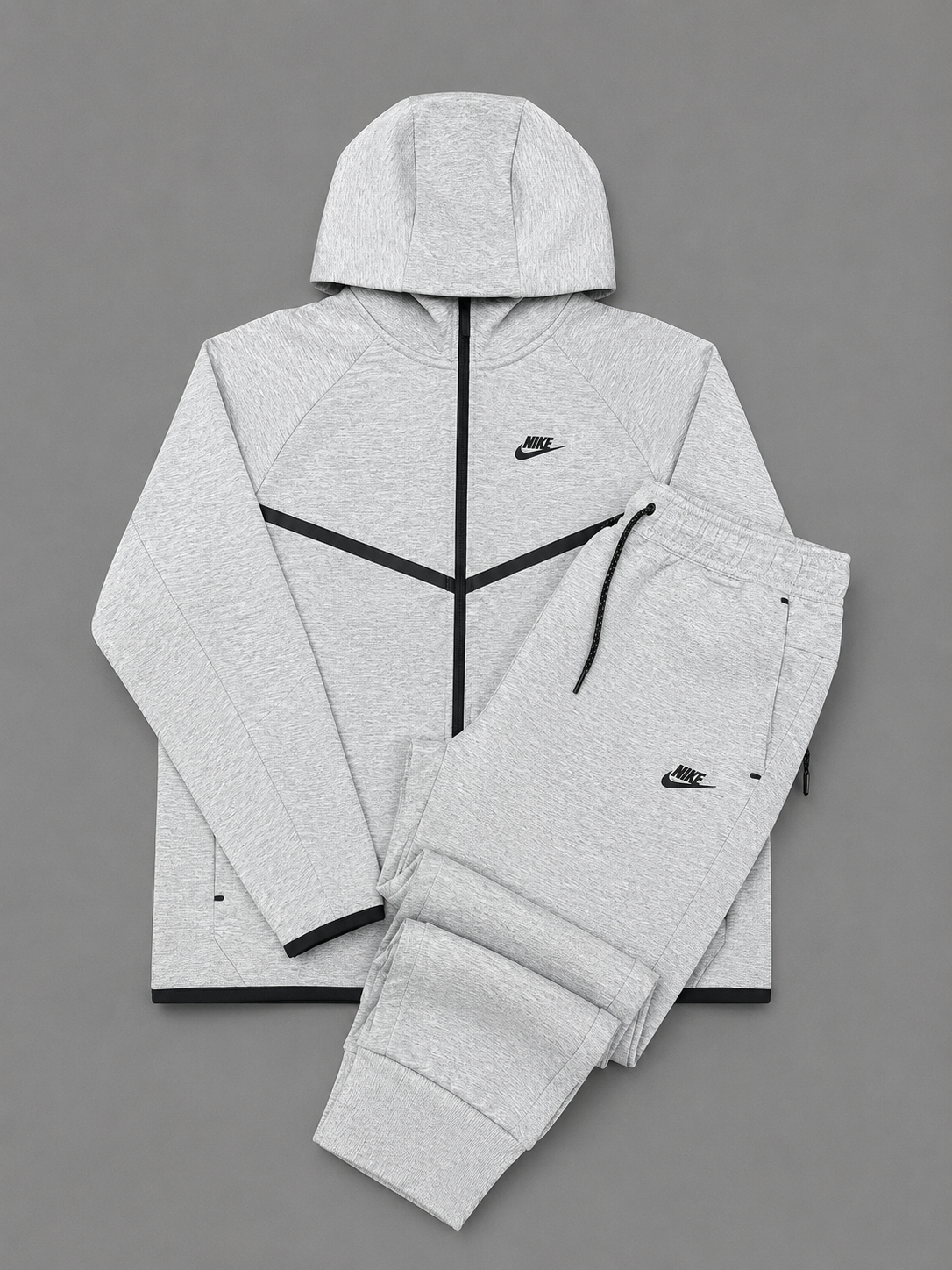 CONJUNTO NIKE TECH GRIS