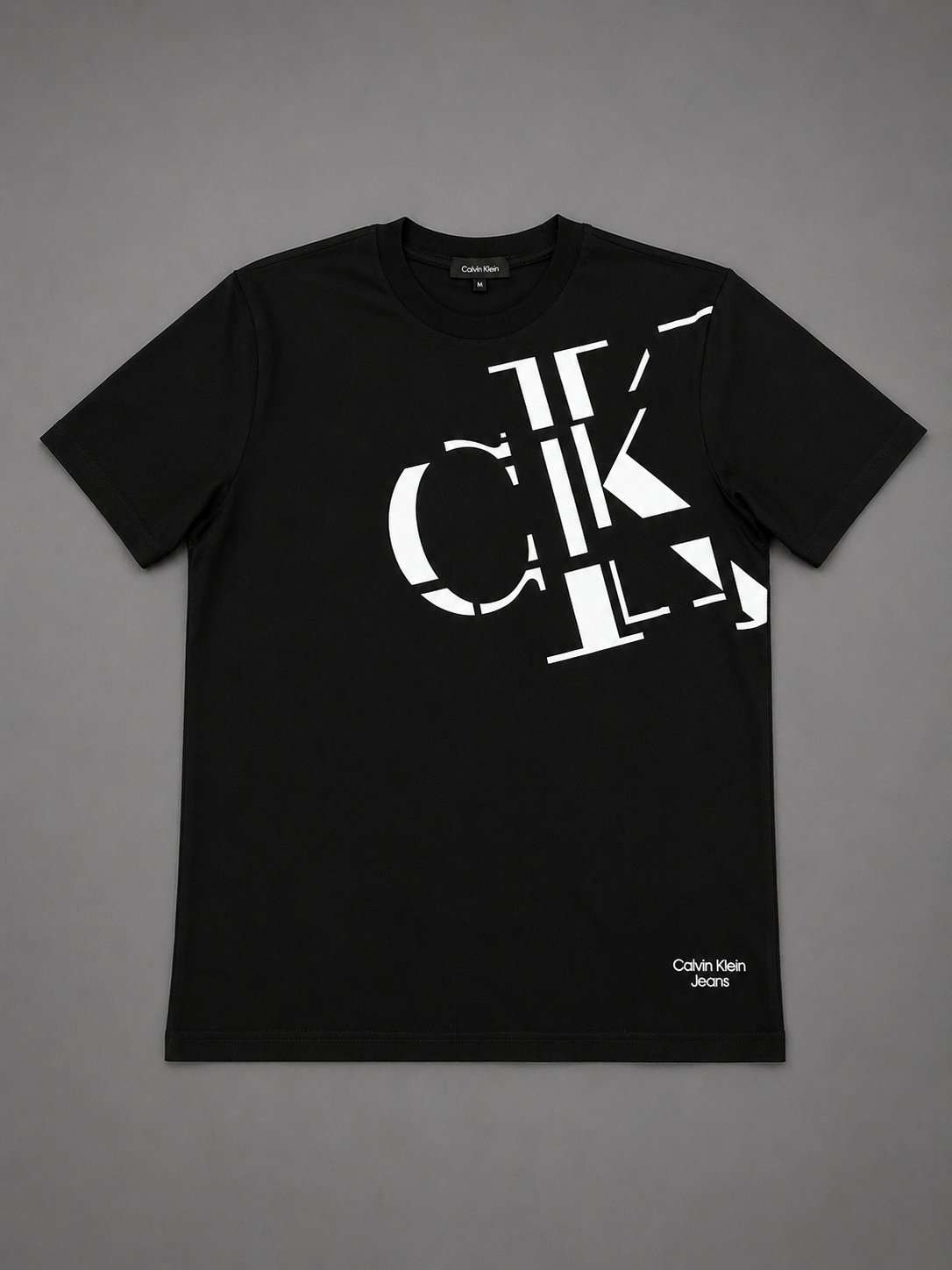 CAMISETA NEGRA CALVIN KLEIN LOGO BLANCO