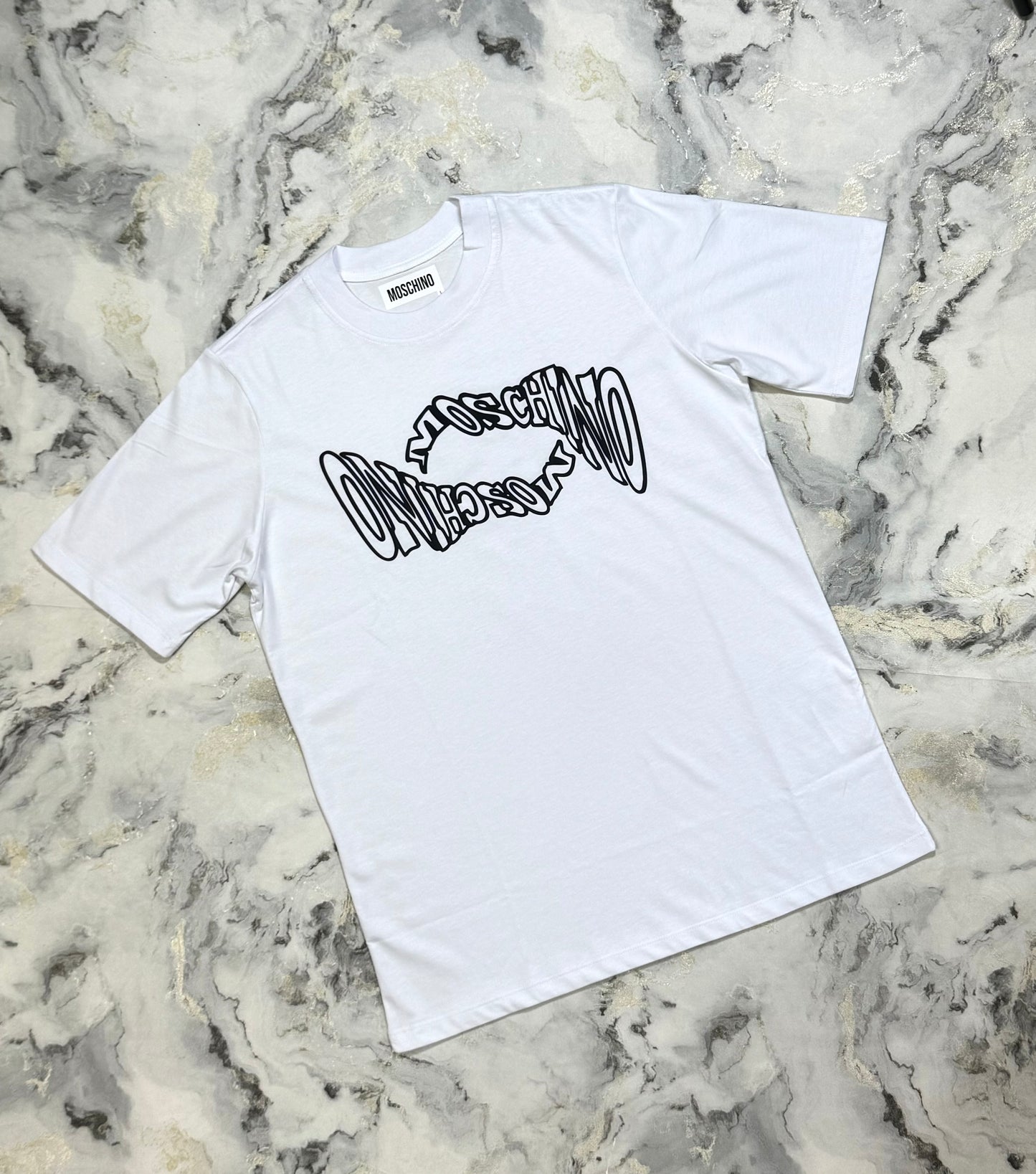 CAMISETA MOSCHINO BLANCA LETRAS