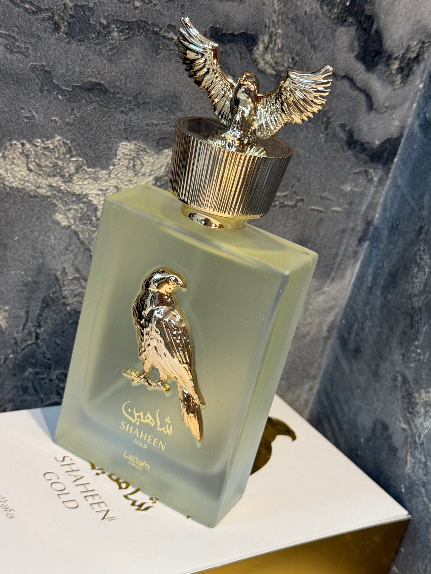 PERFUME SHAEEN GOLD