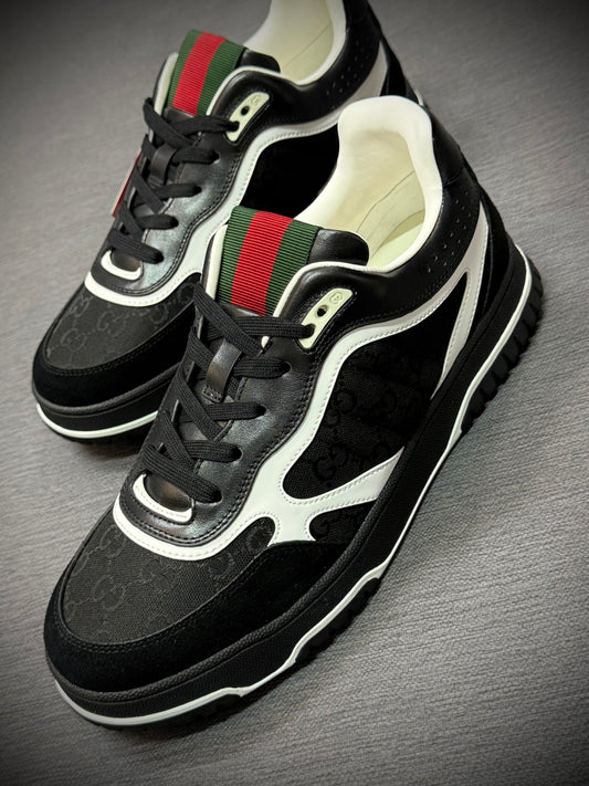 ZAPATOS TURCOS GUCCI MONOGRAMA NEGROS BLANCO