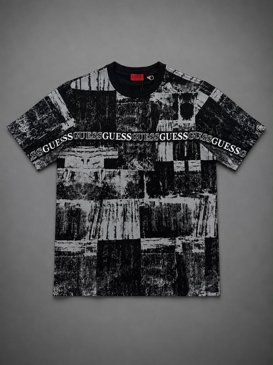 CAMISETA GUESS NEGRA LINEA