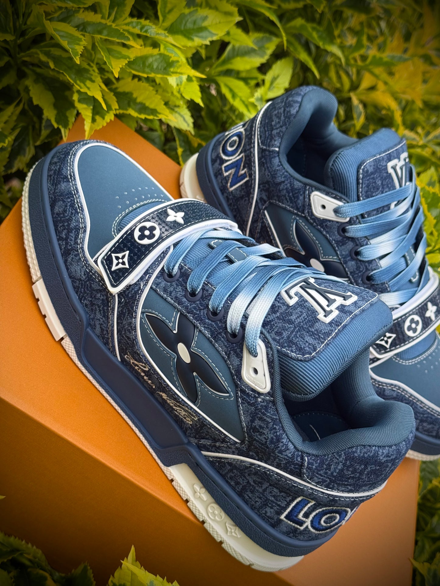 ZAPATOS LOUIS VUITTON AZUL TRAINER