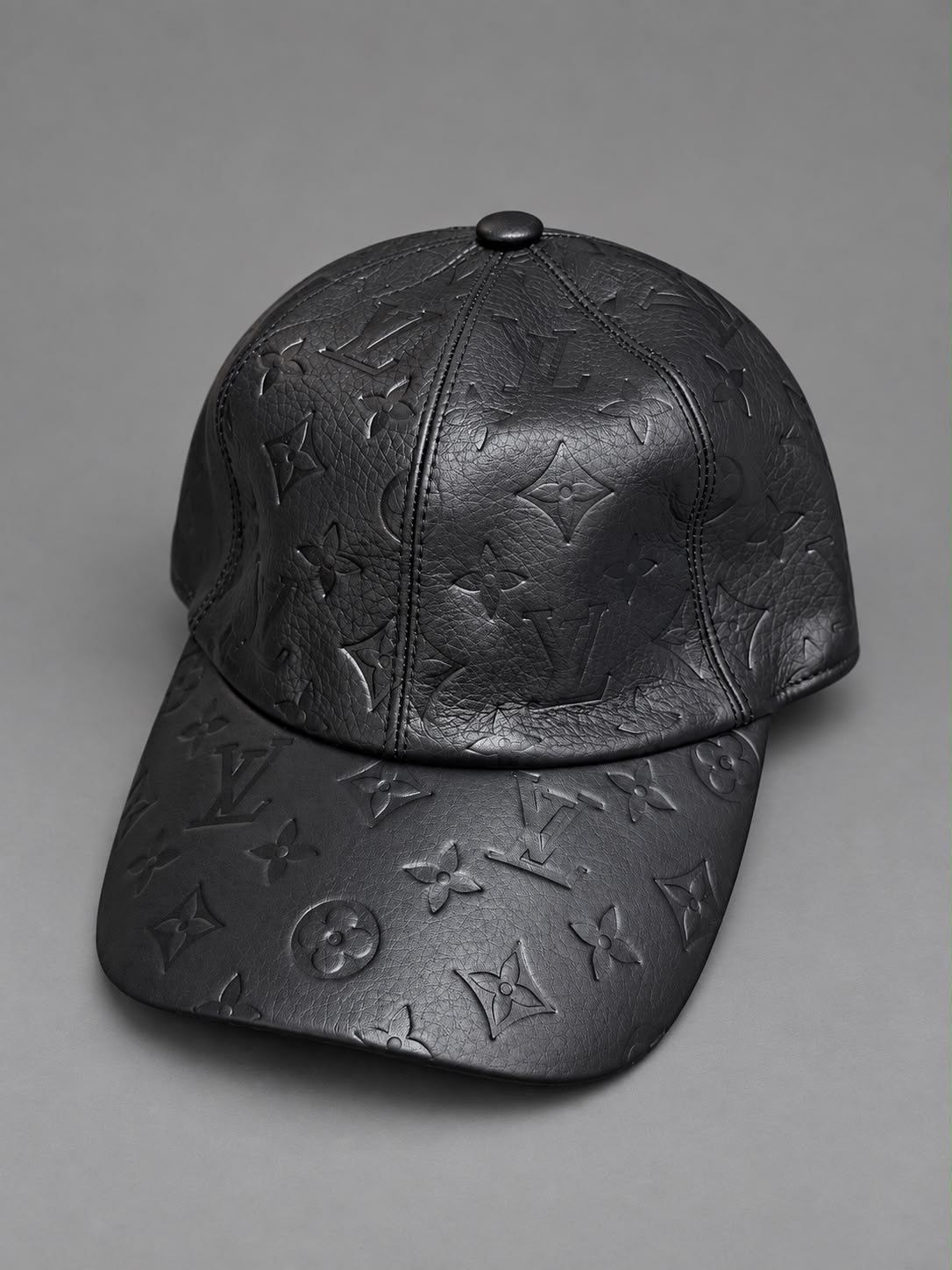 GORRA LOUIS VUITTON CUERO