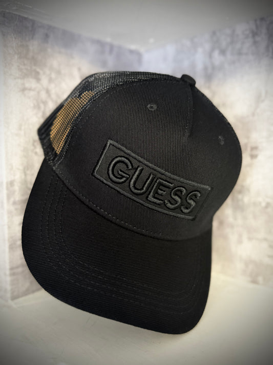 GORRA GUESS NEGRO