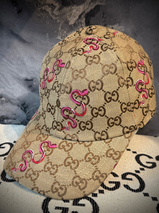 GORRA TURCA GUCCI SERPIENTES ROSADAS