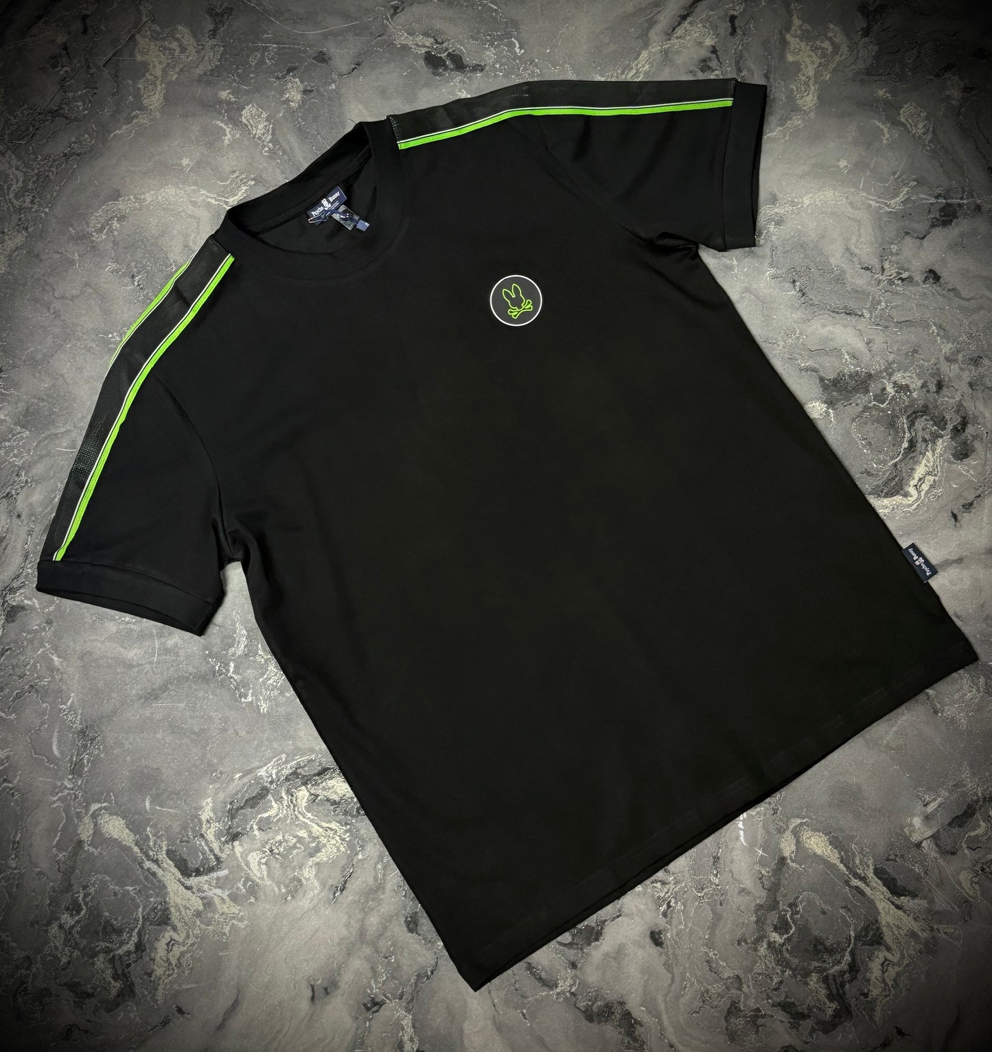 CAMISETA PYSCHO BUNNY NEGRA VERDE