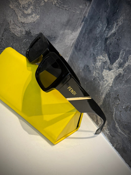 GAFAS FENDI NEGRAS LENTE NEGRO