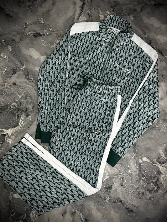 CONJUNTO LACOSTE VERDE MONOGRAMA