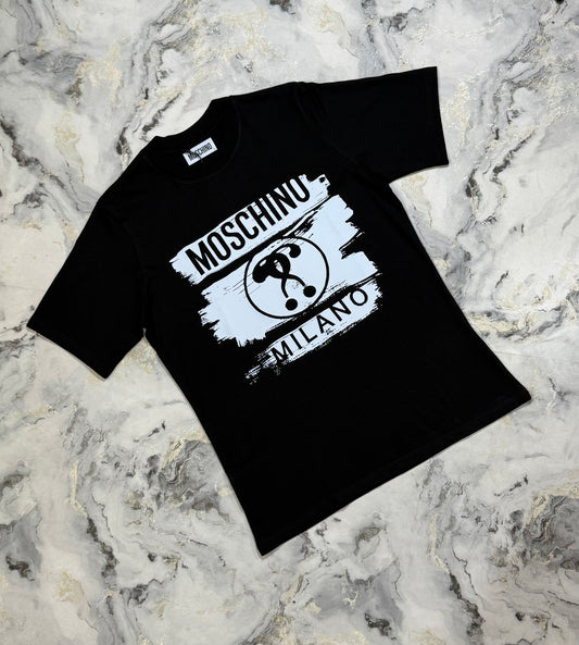 CAMISETA MOSCHINO GRAFITI