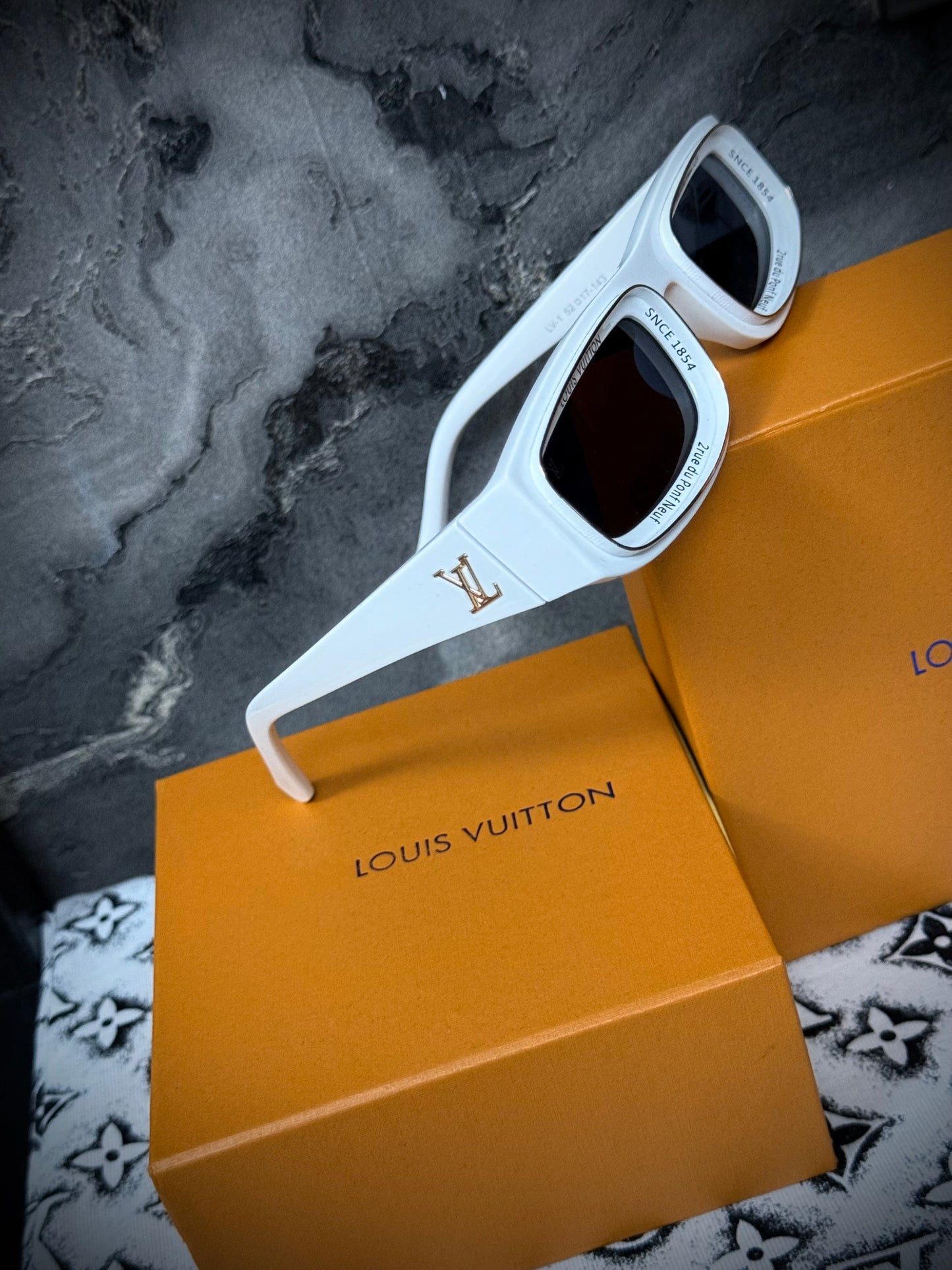 GAFAS LOUIS VUITTON BLANCAS