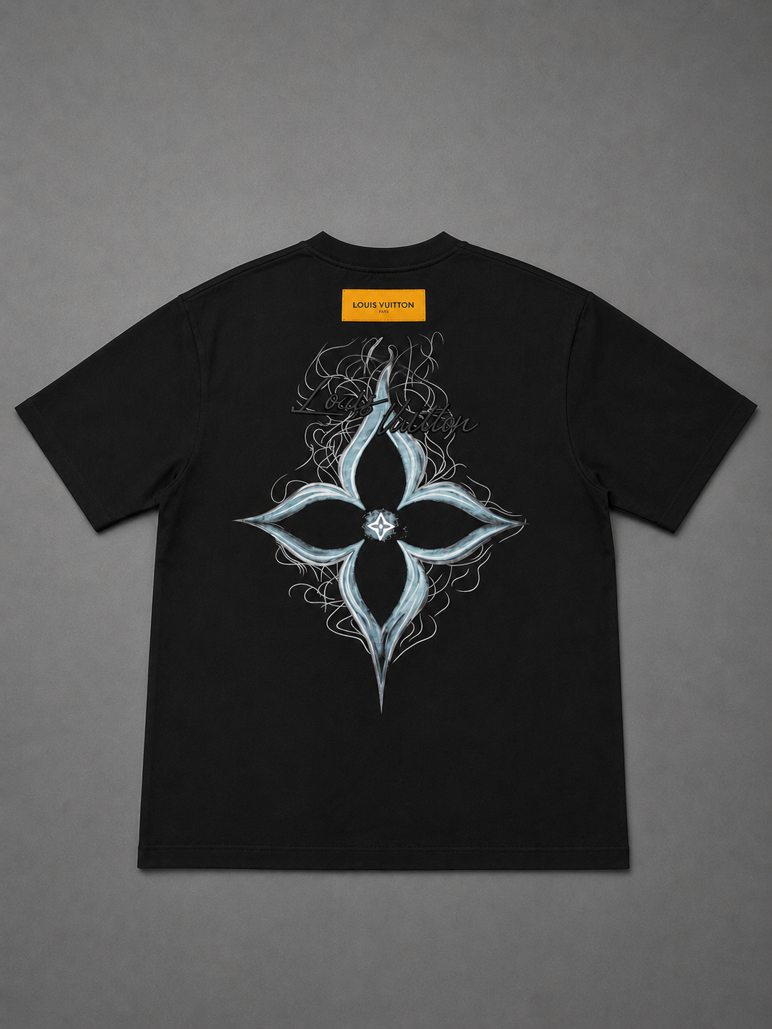 CAMISETA TURCA LOUIS VUITTON NEGRA LOGO AZUL