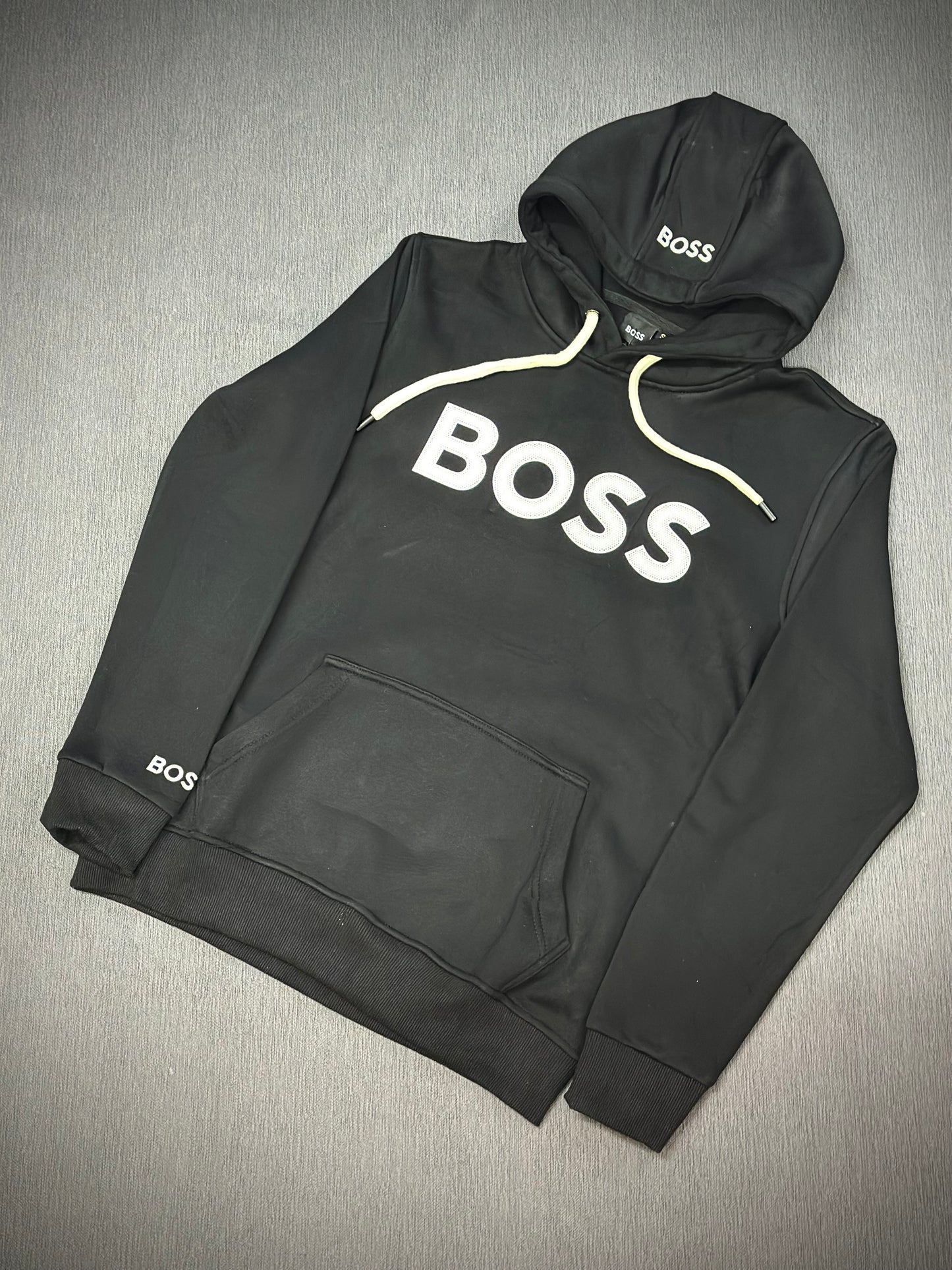 BUZO BOSS NEGRO