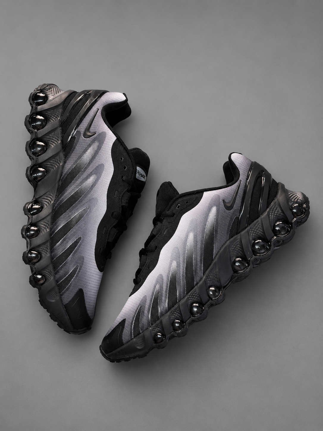 ZAPATOS NIKE DN8 NEGRO