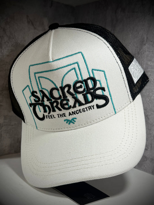 GORRA AP CROWN SACRED THREADS