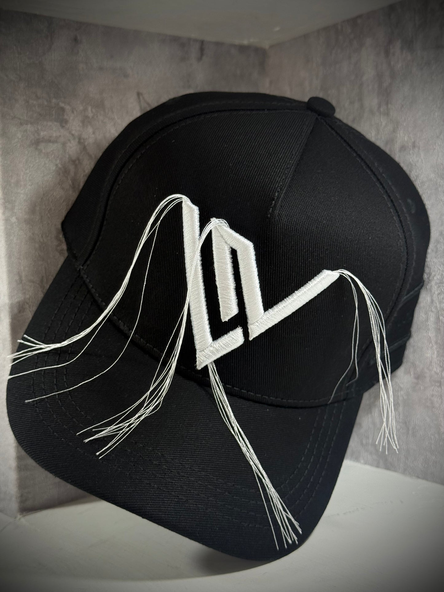 GORRA LOUREN