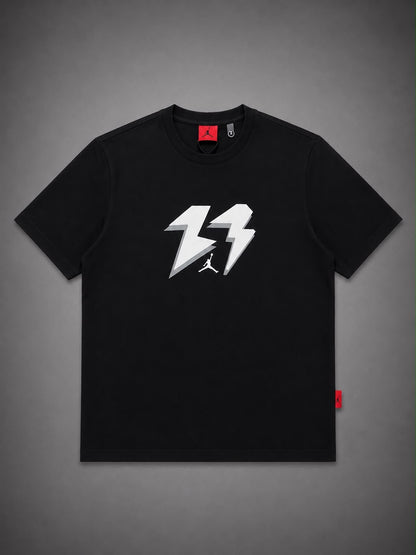 CAMISETA JORDAN NEGRA 23 GRIS