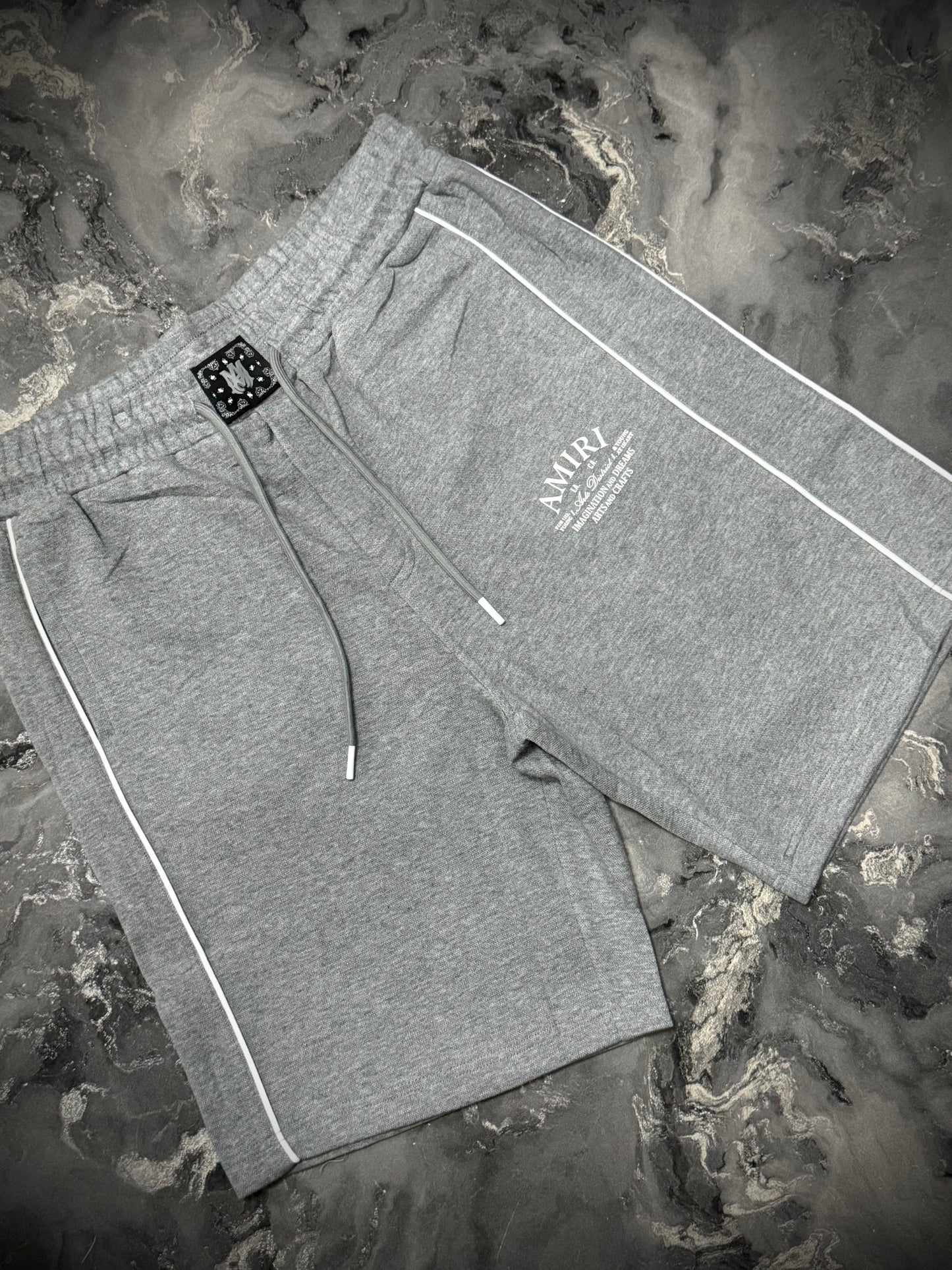 PANTALONETA AMIRI GRIS