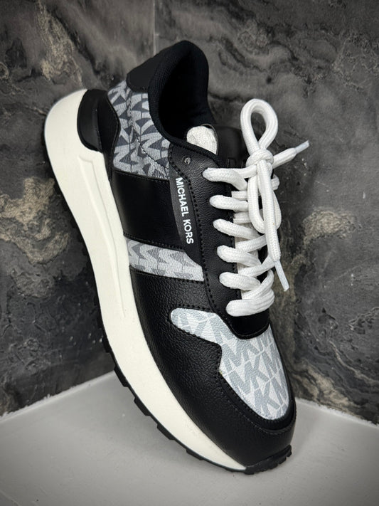 ZAPATOS MK SUELA BLANCA