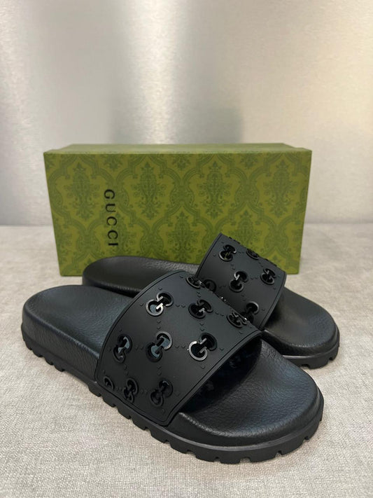 CHANCLAS GUCCI MONOGRAMA
