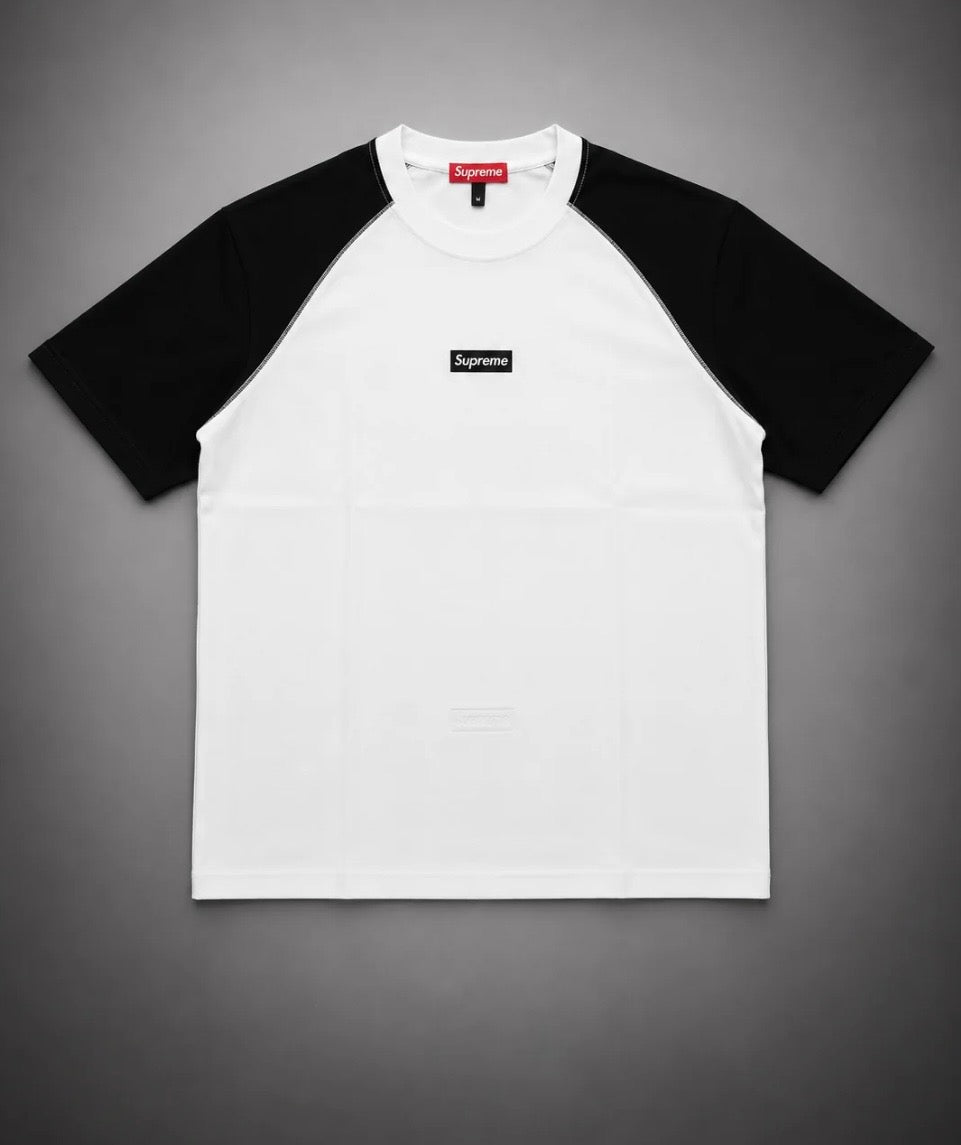 CAMISETA SUPREME MANGAS NEGRAS