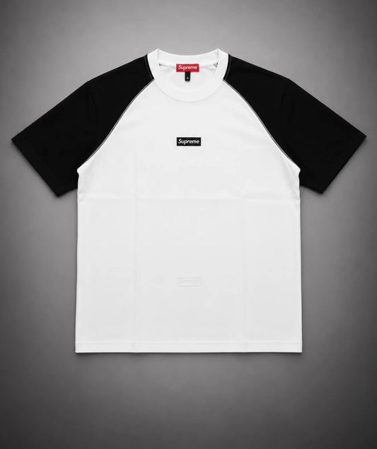 CAMISETA SUPREME MANGAS NEGRAS