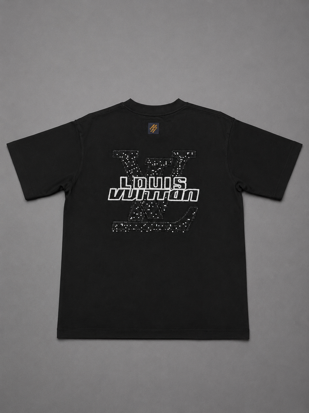 CAMISETA TURCA LOUIS VUITTON NEGRA LOGO BLANCO