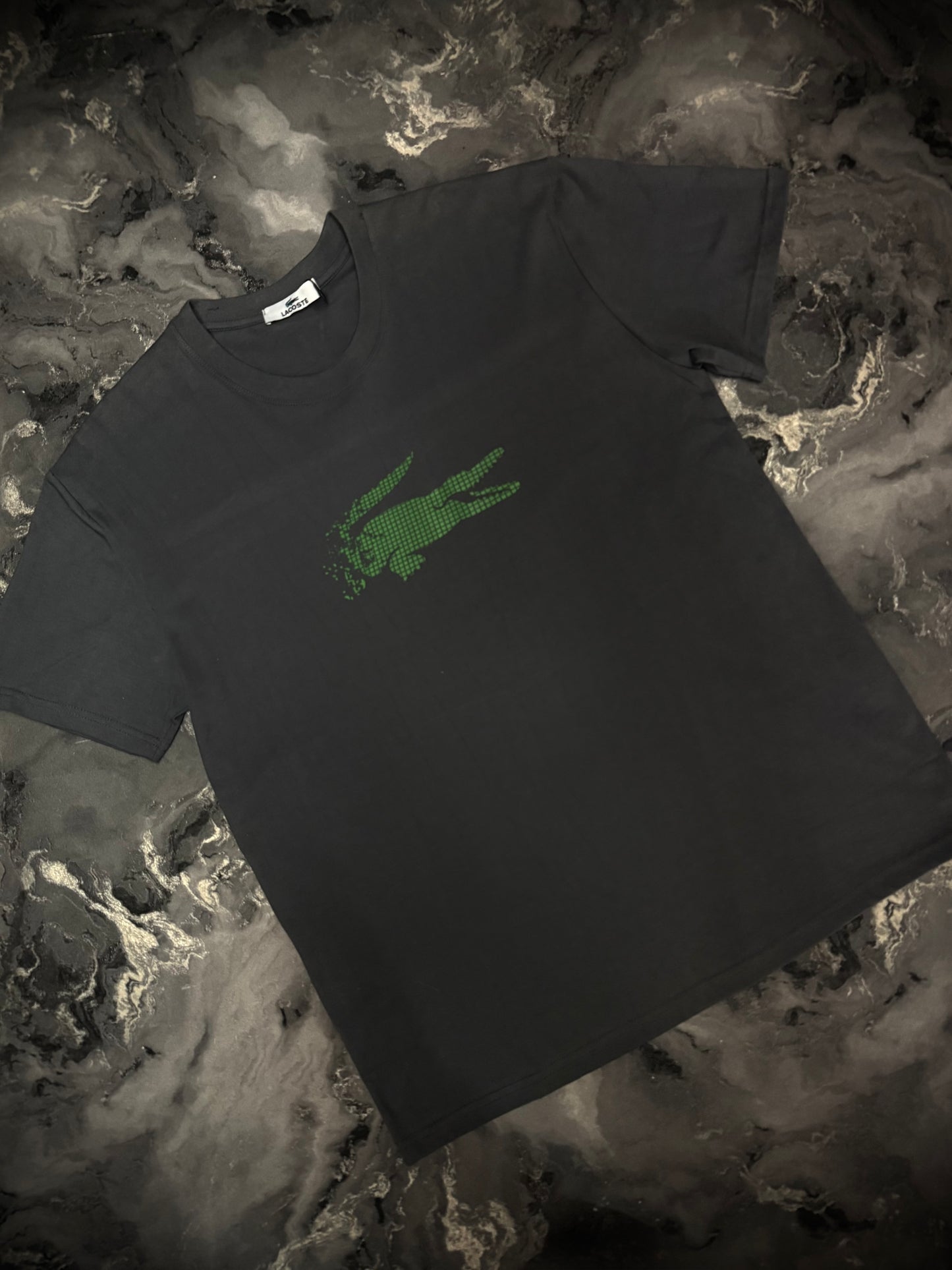 CAMISETA LACOSTE GRIS