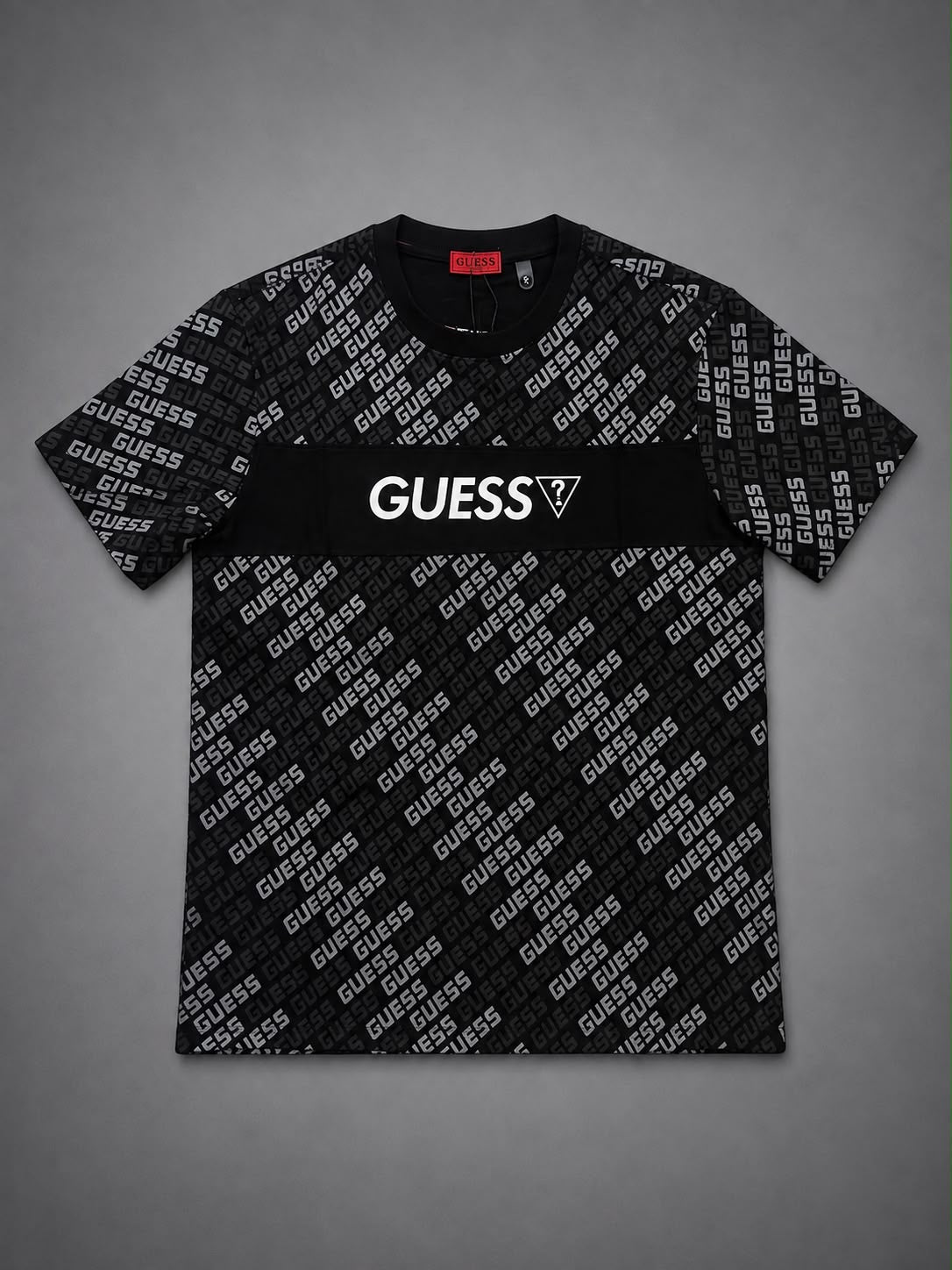 CAMISETA GUESS NEGRA MONOGRAMA