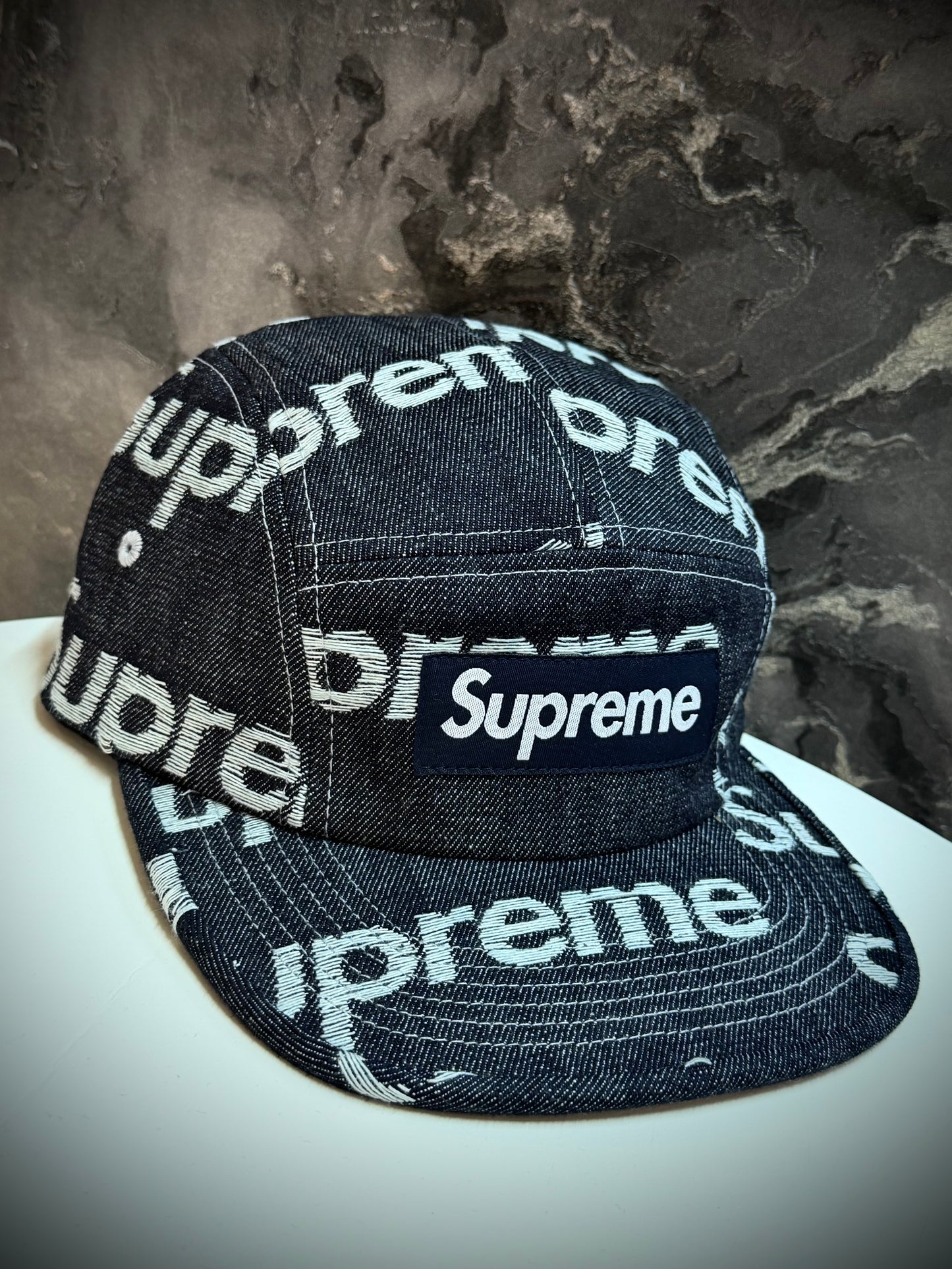 GORRA SUPREME GRIS ORIGINAL