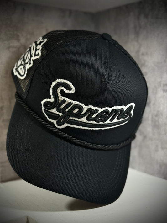 GORRA SUPREME BORDADA