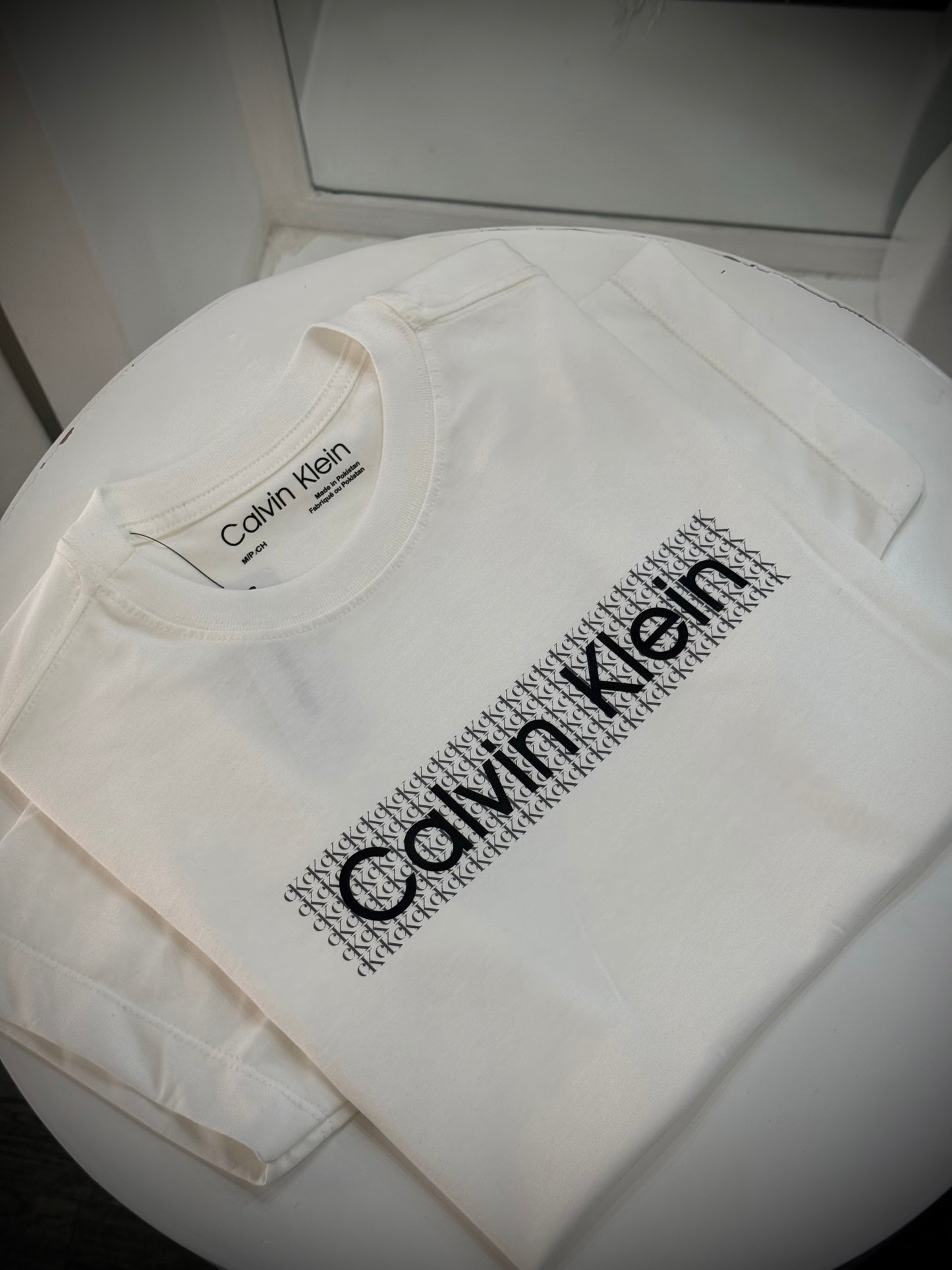 CAMISETA CALVIN KLEIN BLANCA CLÁSICA