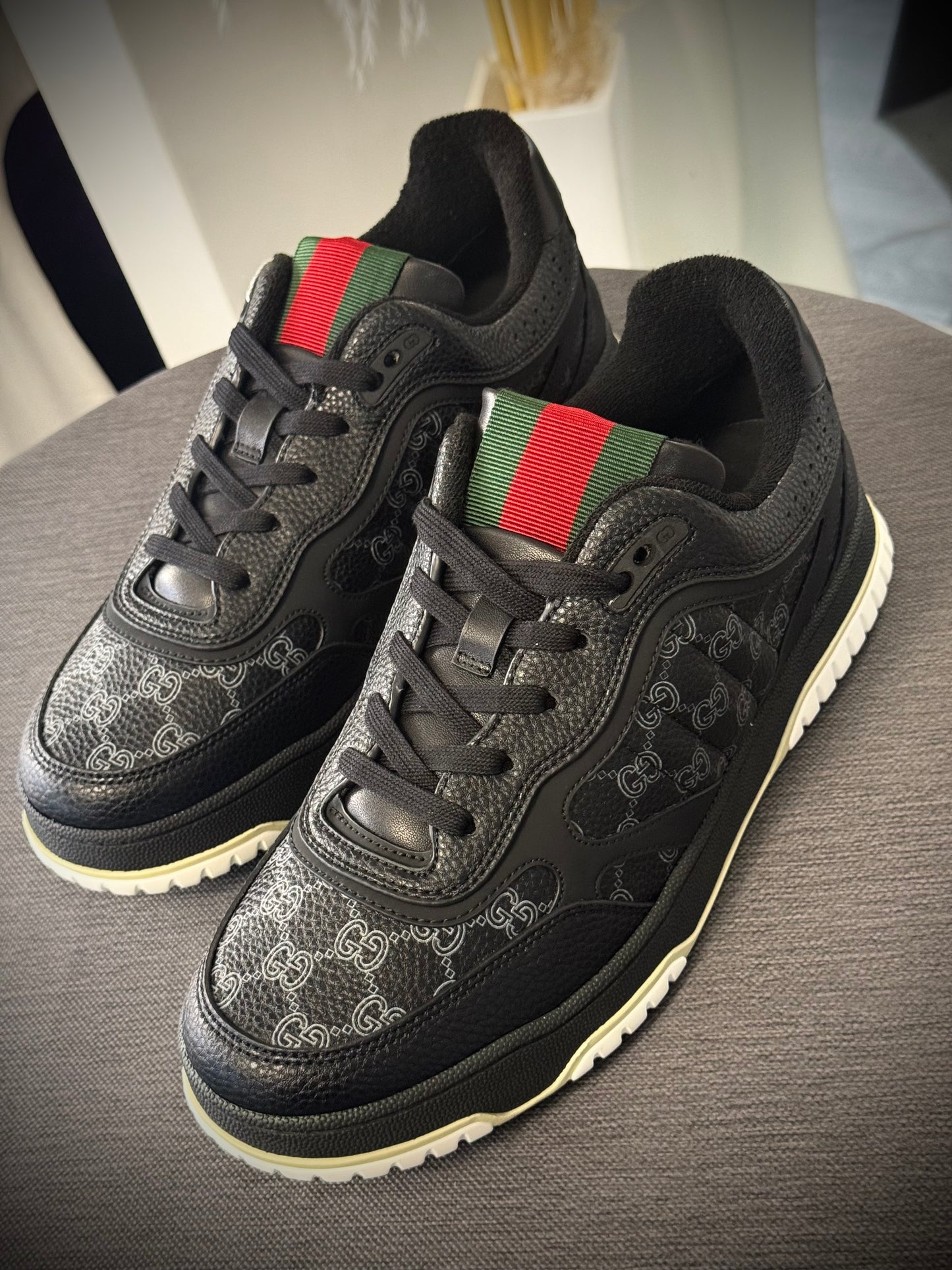 ZAPATOS GUCCI MONOGRAMA LOGO BLANCO