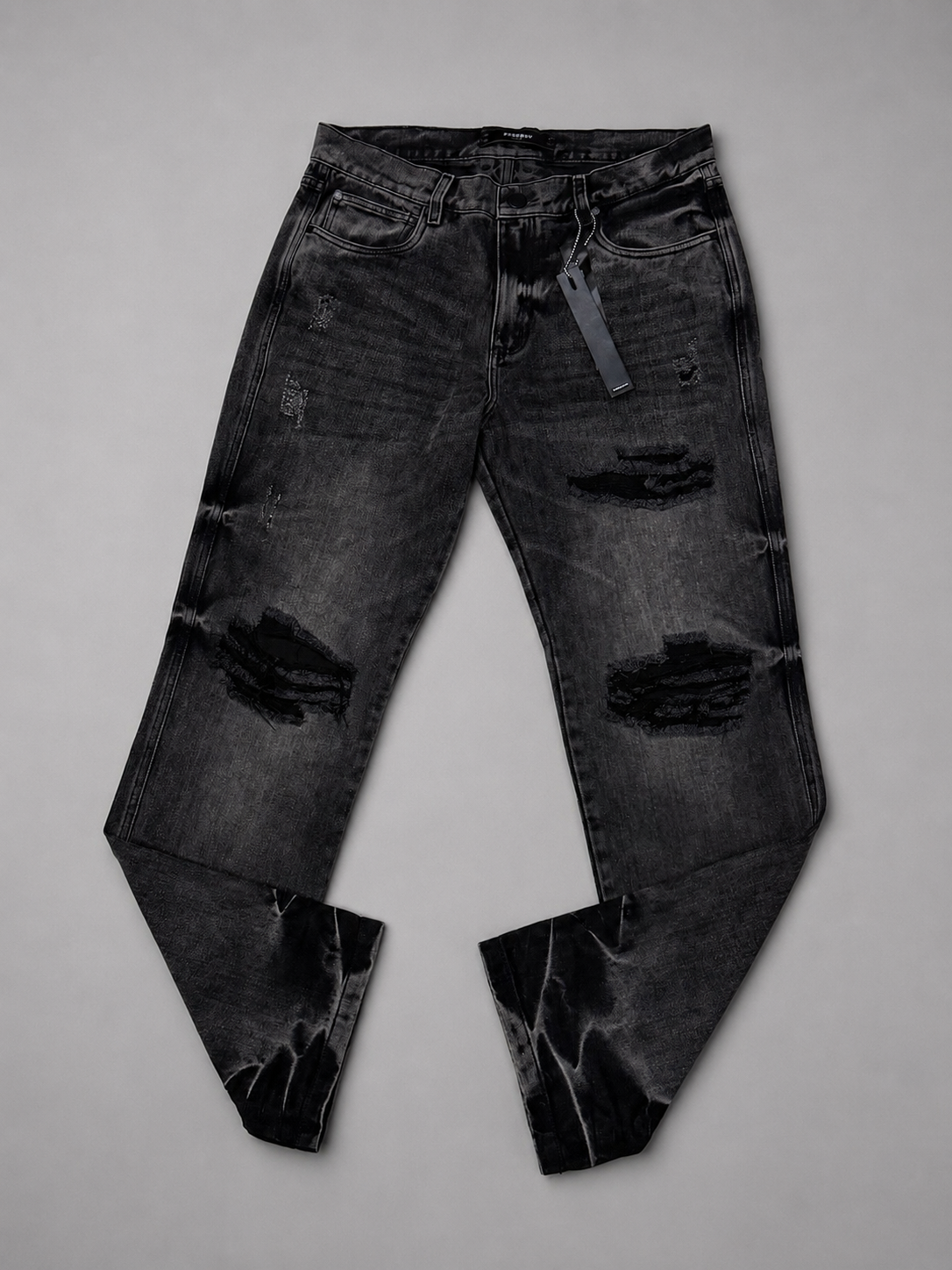 PANTALÓN NEGRO REGULAR BÁSICO