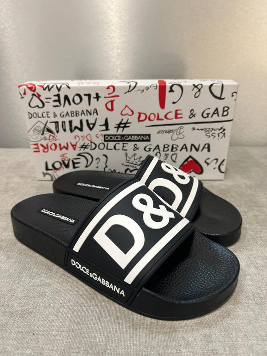 CHANCLAS TURCAS DOLCE LOGO NEGRO BLANCO
