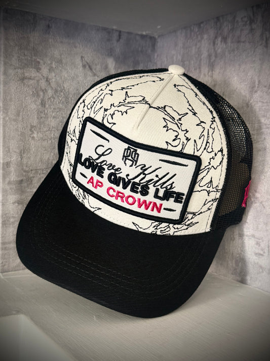GORRA AP BLANCA LOGO ROSADO