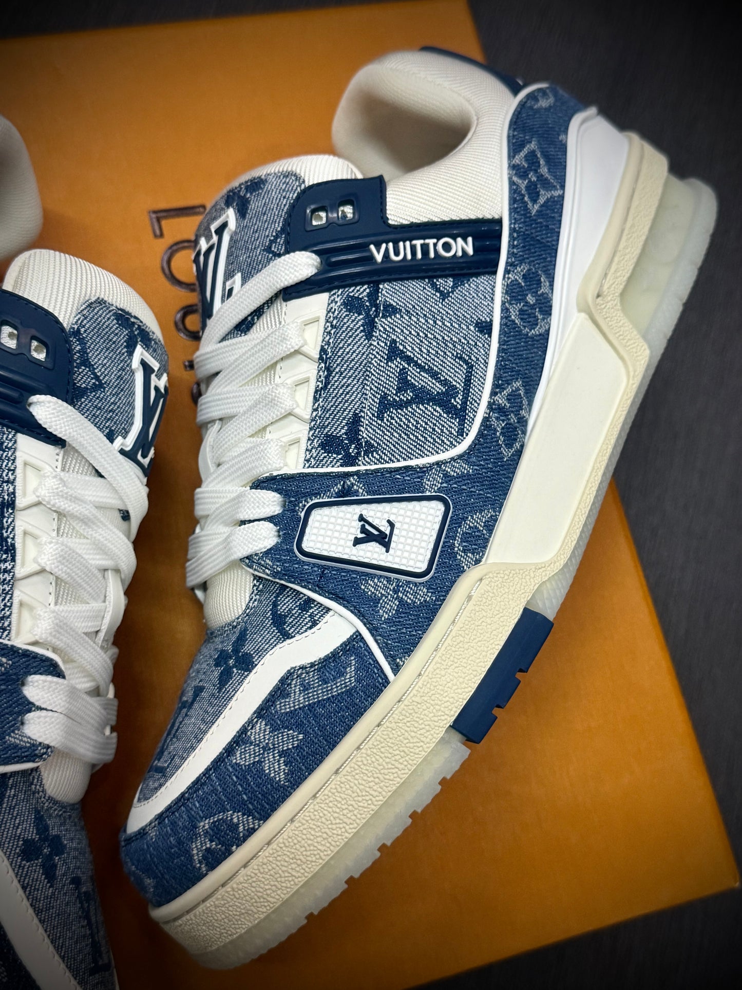 ZAPATOS LOUIS VUITTON AZULES MONOGRAMA