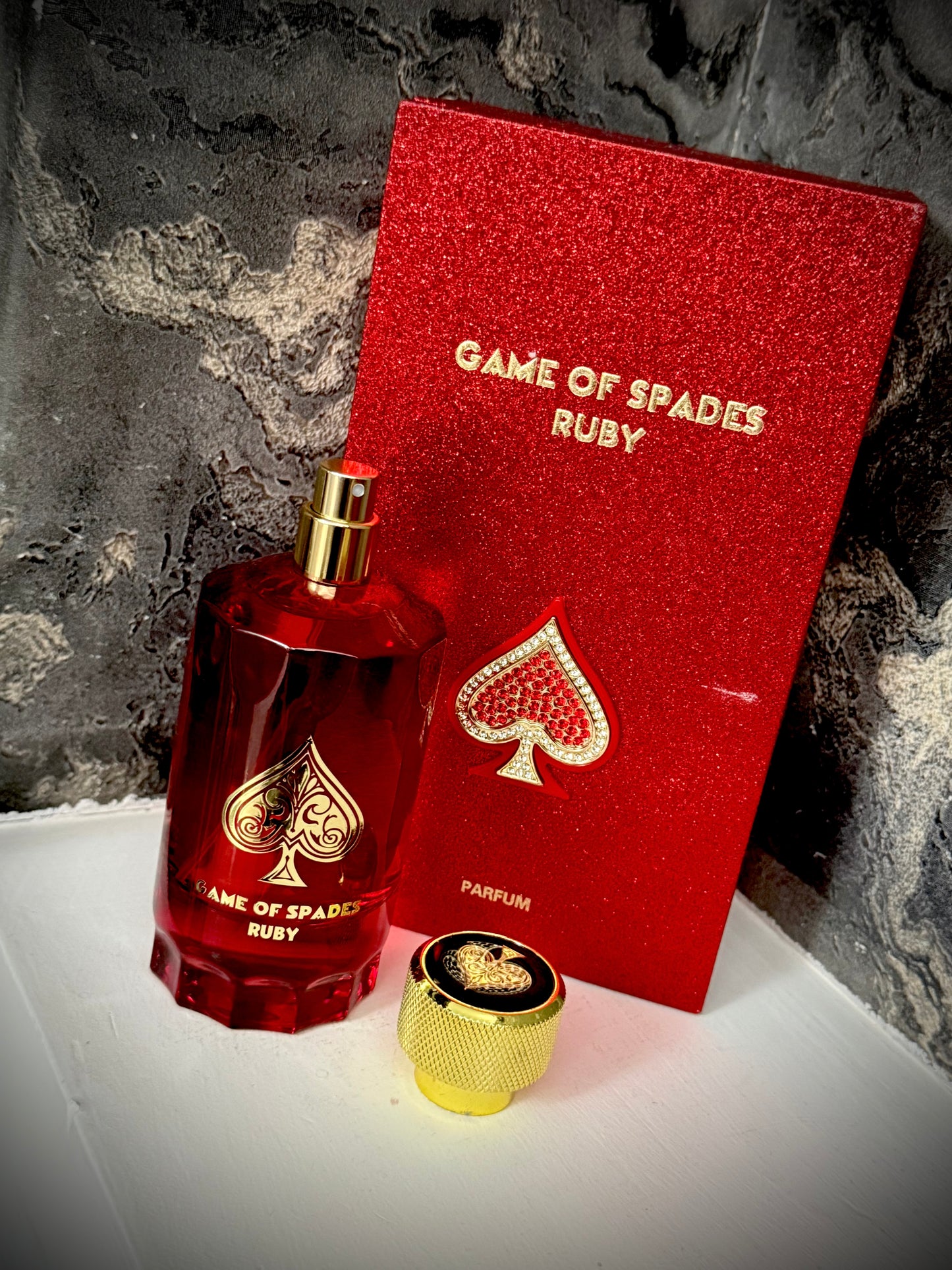 PERFUME GAME OF SPADES RUBY