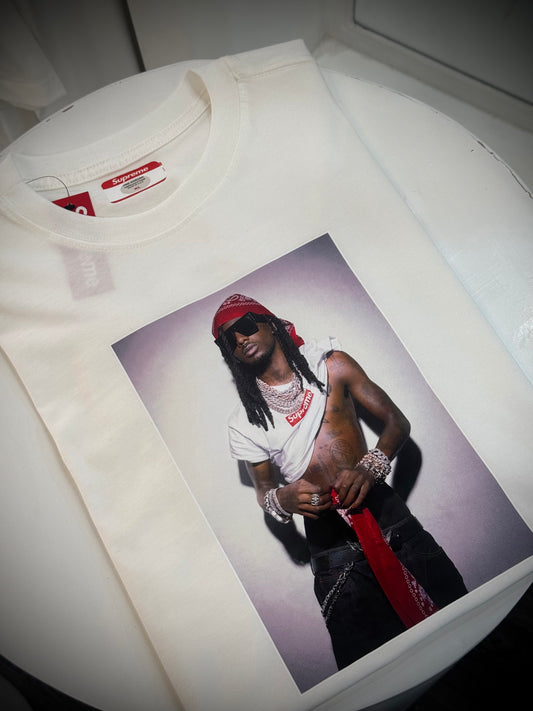 CAMISETA SUPREME BLANCA FOTO