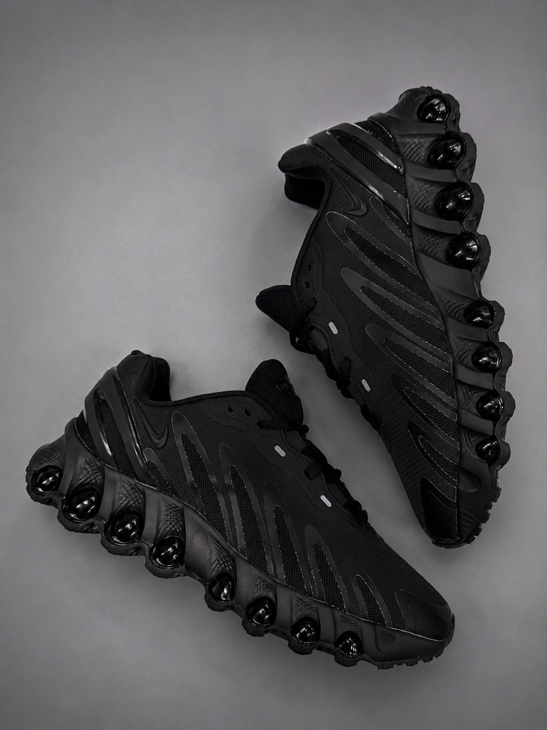 NIKE AIR MAX DN8 NEGRO
