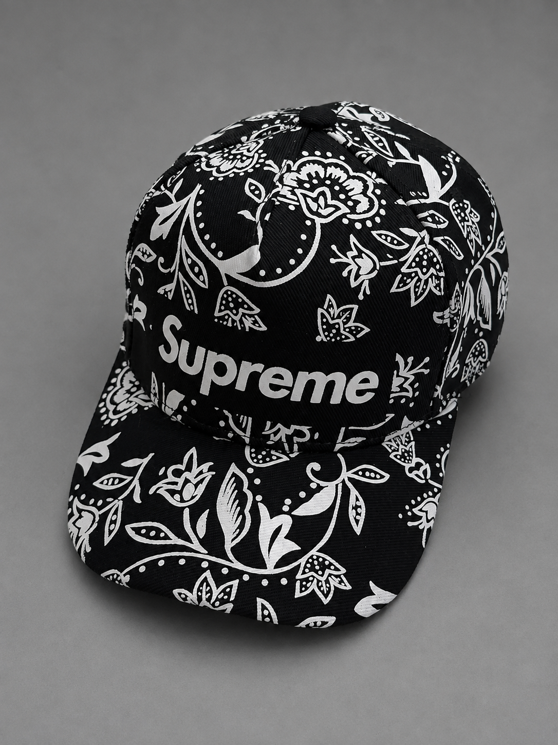 GORRA SUPREME NEGRA