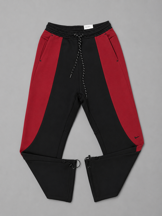 SUDADERA NIKE NEGRA CON ROJO BOTA ANCHA