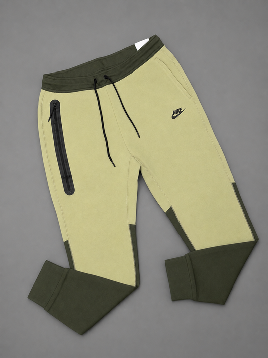 SUDADERA NIKE TECH VERDE